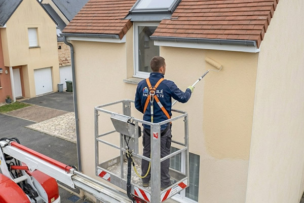 Travaux de ravalement de façade et peinture extérieure